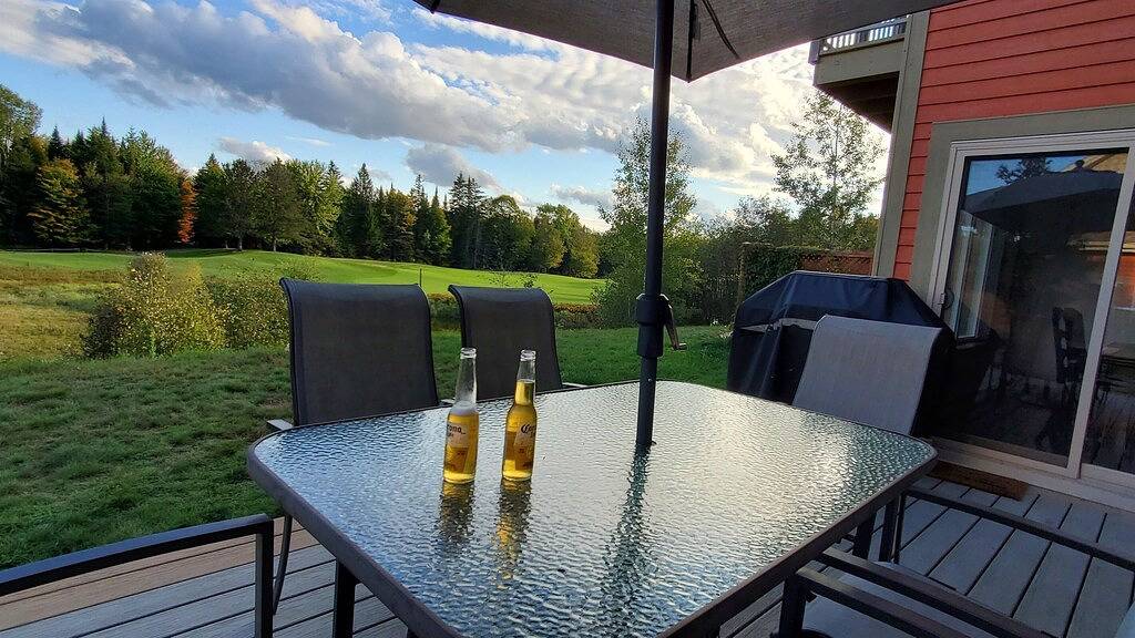 Luxuriöses 3/4 Schlafzimmer am La Bete Golfplatz, Mont Tremblant in Mont-Tremblant