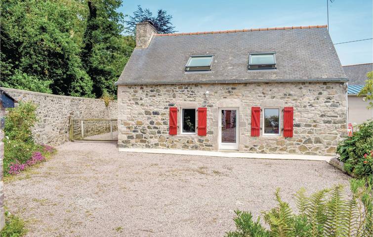 Location de vacances pour 4 personnes, avec Terrasse et Jardin à Plévenon