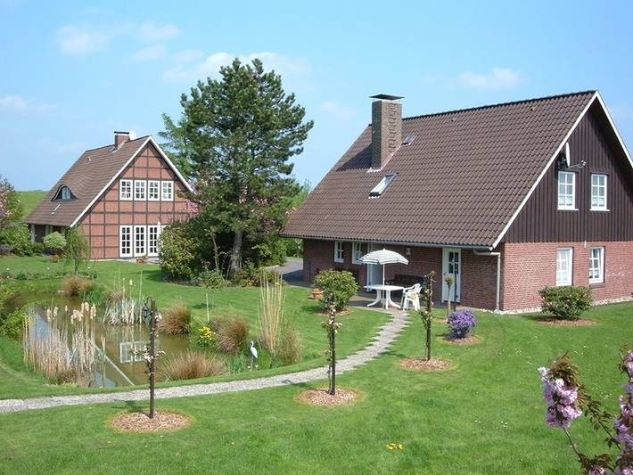 Ferienwohnung für 5 Personen, mit Terrasse und Garten sowie Seeblick und Ausblick in Jork