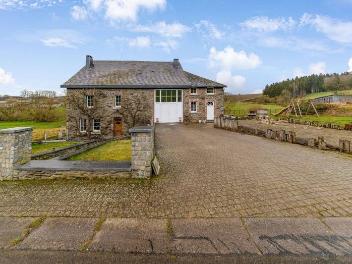 Cozy farmhouse in Brisy with sauna in Cherain, Gouvy