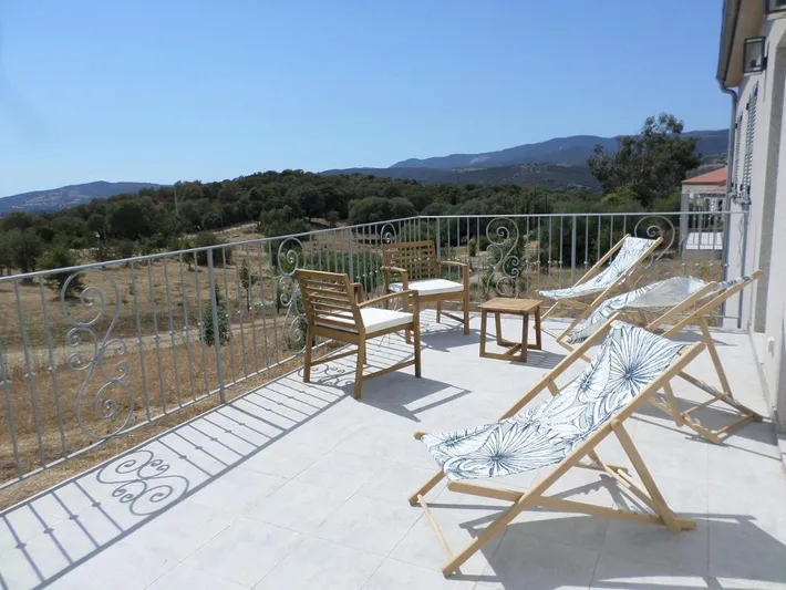 Casa de vacaciones para 5 personas, con vistas y jardín - 1