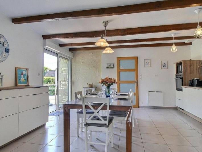 Location de vacances pour 7 personnes, avec terrasse et jardin à Plonéour-Lanvern - 4