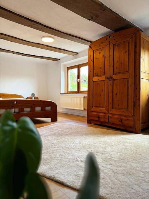 Ferienwohnung für 4 Personen, mit Terrasse und Garten sowie Ausblick