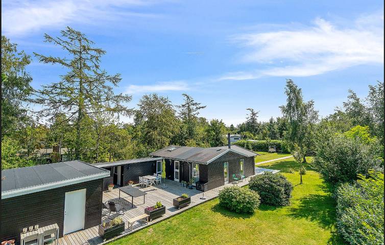 Ferienhaus für 6 Personen mit Terrasse in Udsholt Strand, Kattegat Küste