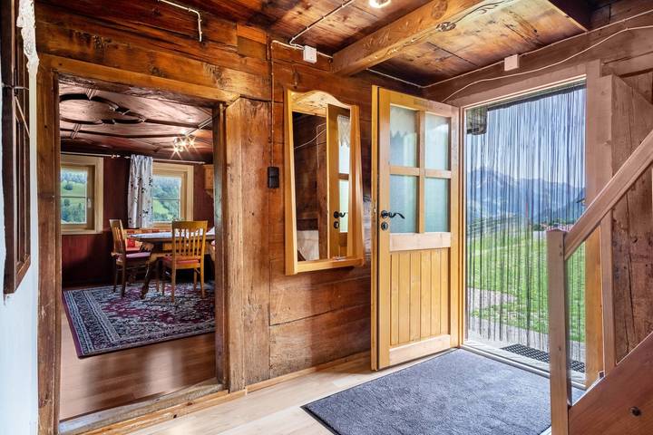Ferienhaus "Knusperhäuschen Höfen-Hüsle" mit Bergblick in Raggal, Lechquellengebirge