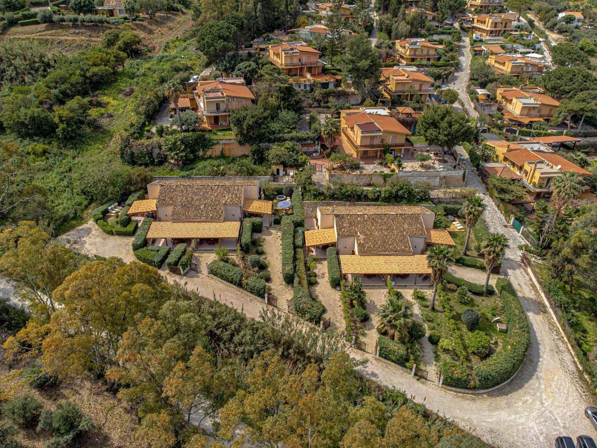 Villa Rossa by Sicily Travelling Villas in Scopello (Sicilia), Castellammare del Golfo