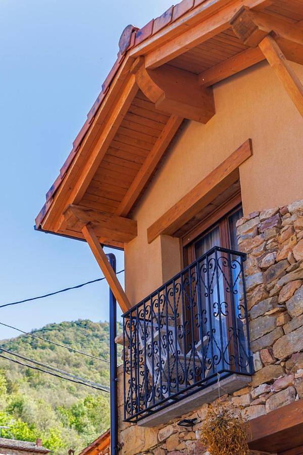 Casa rural para 2 personas, con piscina además de jardín y vistas, Se admiten mascotas en Castilla y León - 2
