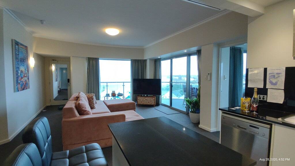 Ganze Wohnung, Stunning 270 degrees view of the Ocean, Beach & Marina Views in Mandurah, Western Australia
