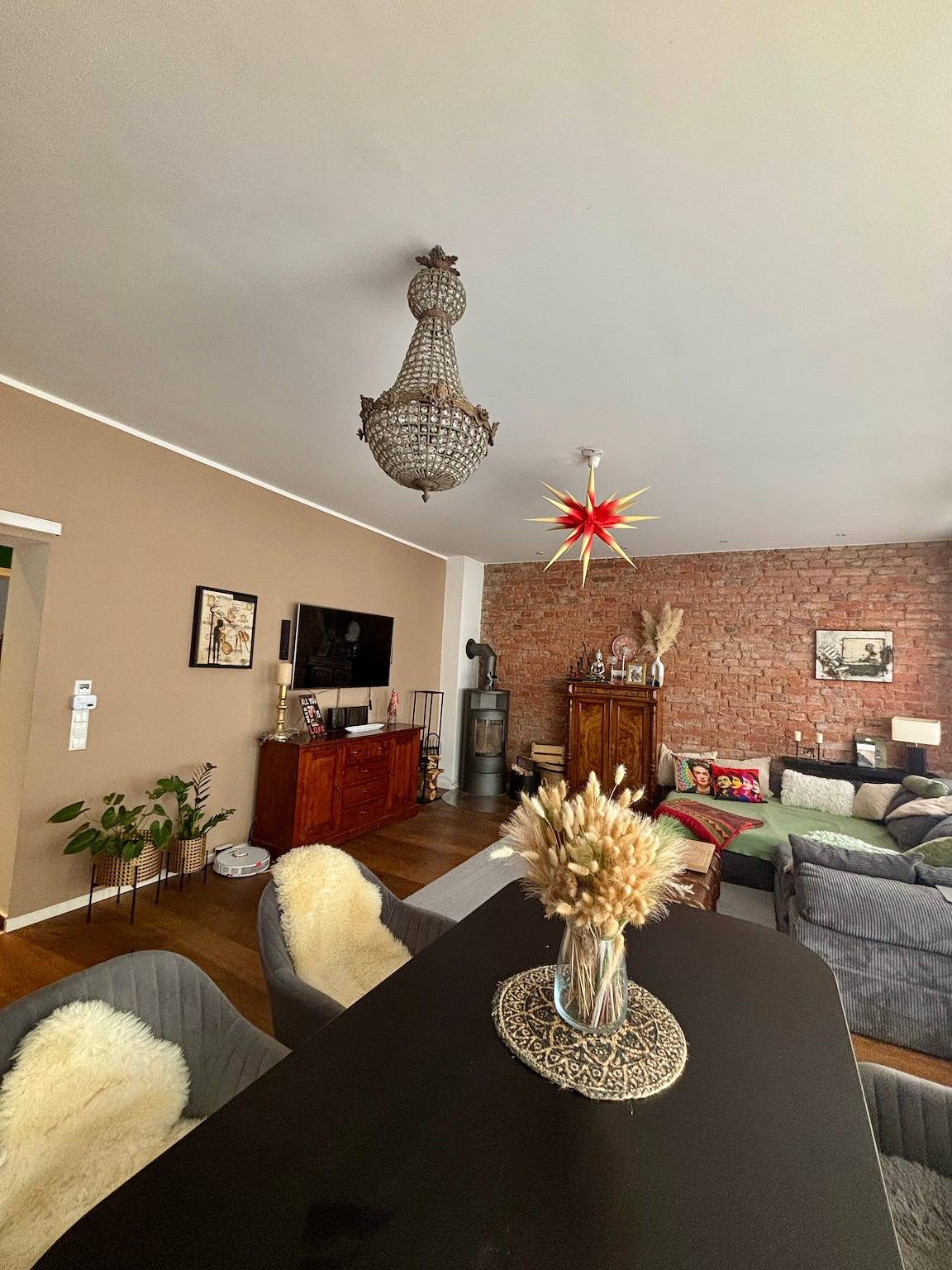 Entire apartment, Apartment 'Stadtwohnung Mit Loft-Charakter' with Private Terrace, Shared Garden and Wi-Fi in Chemnitz, Chemnitz (region)