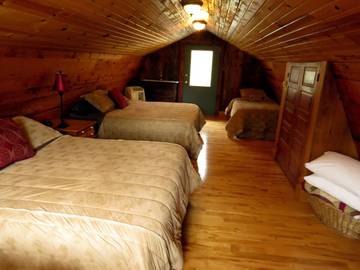 Log Cabin for 5 Guests in West Virginia, USA, Picture 3