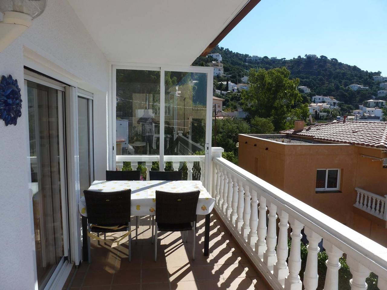 Villa en Roses con piscina privada, Wi-Fi y aparcamiento in El Mas Fumats, Roses