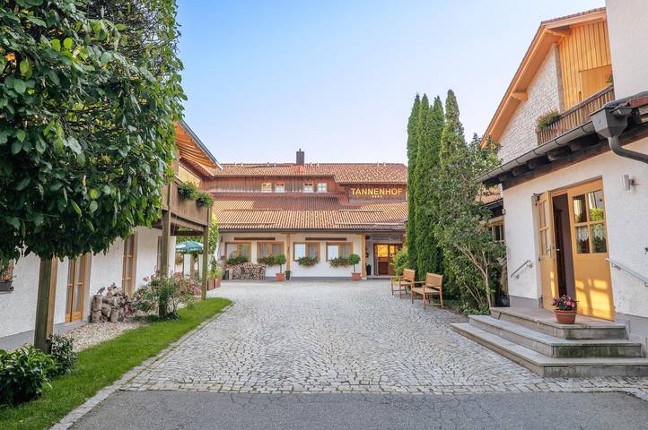 Hotel für 2 Personen, mit Garten und Pool sowie Sauna in Spiegelau - 2