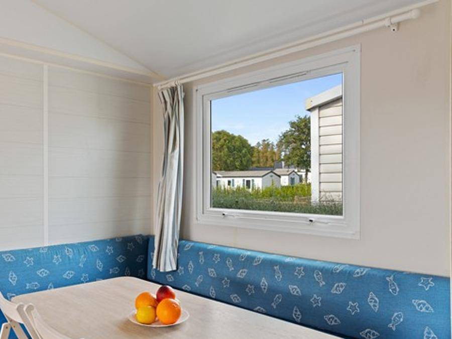 Camping Neptuno - Mobilhome 6 personas - Clásico | 3 Dormitorios | 6 Pers. | Terraza elevada | Aire acondicionado. in Pals, Costa Brava