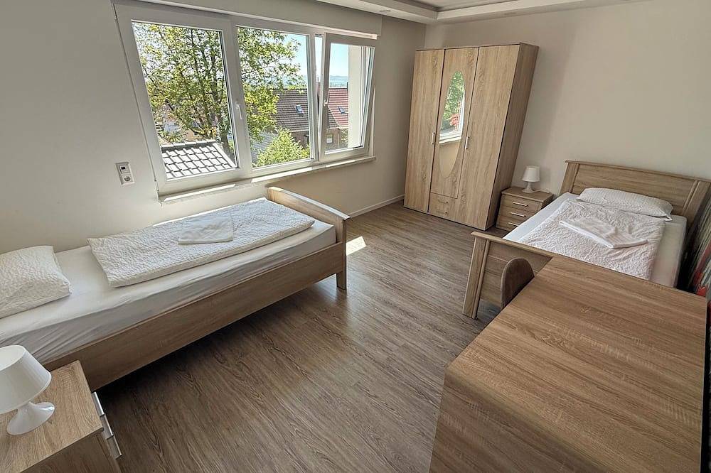 House in Sarstedt! contactless check-in 11P in Sarstedt, Landkreis Hildesheim