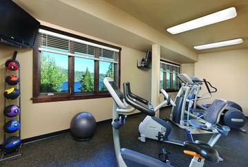 Hotel for 6 Guests in Coeur d'Alene National Forest, Idaho, Picture 3