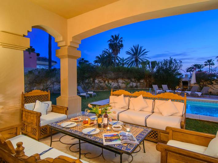 Ferienhaus für 8 Personen, mit Garten und Meerblick sowie Pool, kinderfreundlich in Marbella - 2