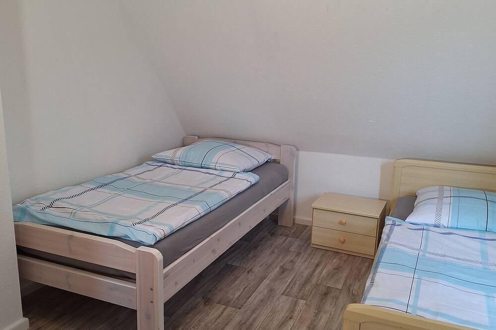 Unterkunft für Großfamilien, Gruppen und Monteure mit sehr guter Infrastruktur in Bremerhaven, Südliches Cuxland