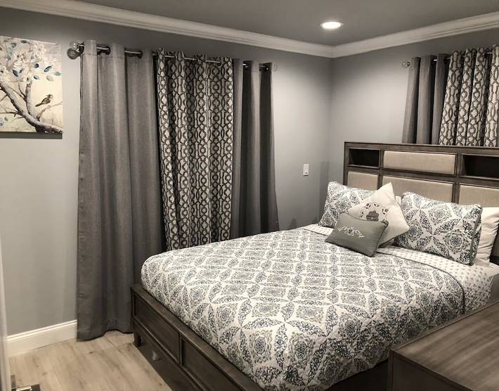 Holiday rental for 10 people, with hot tub and garden as well as terrace in Los Angeles