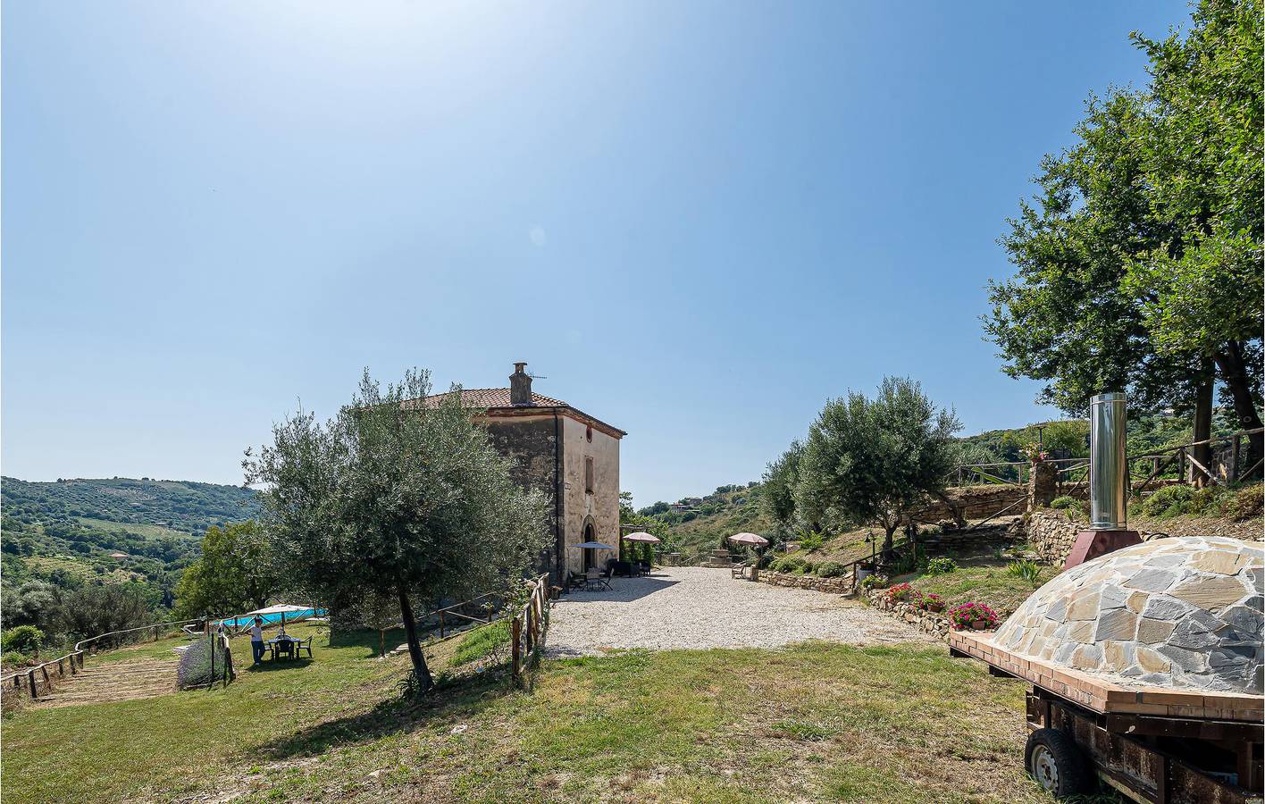 Appartamento vista mare con parcheggio e piscina in Prignano Cilento, Cilento Coast
