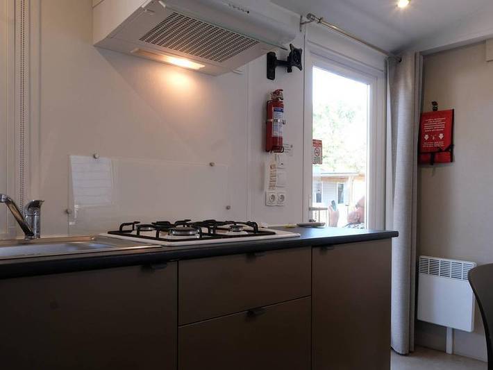 Mobil home pour 6 personnes, avec bassin pour enfant à San Felice del Benaco - 3