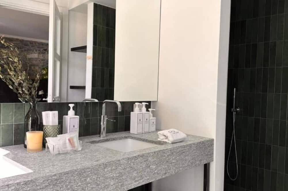 Hel lejlighed, Casab Lake Como in Faggeto Lario, Comosøen