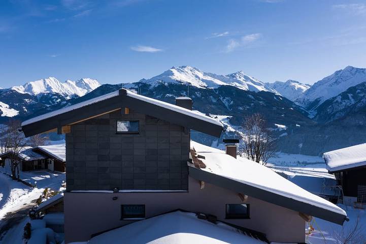 Ferienhaus für 10 Personen, mit Garten und Balkon sowie Sauna