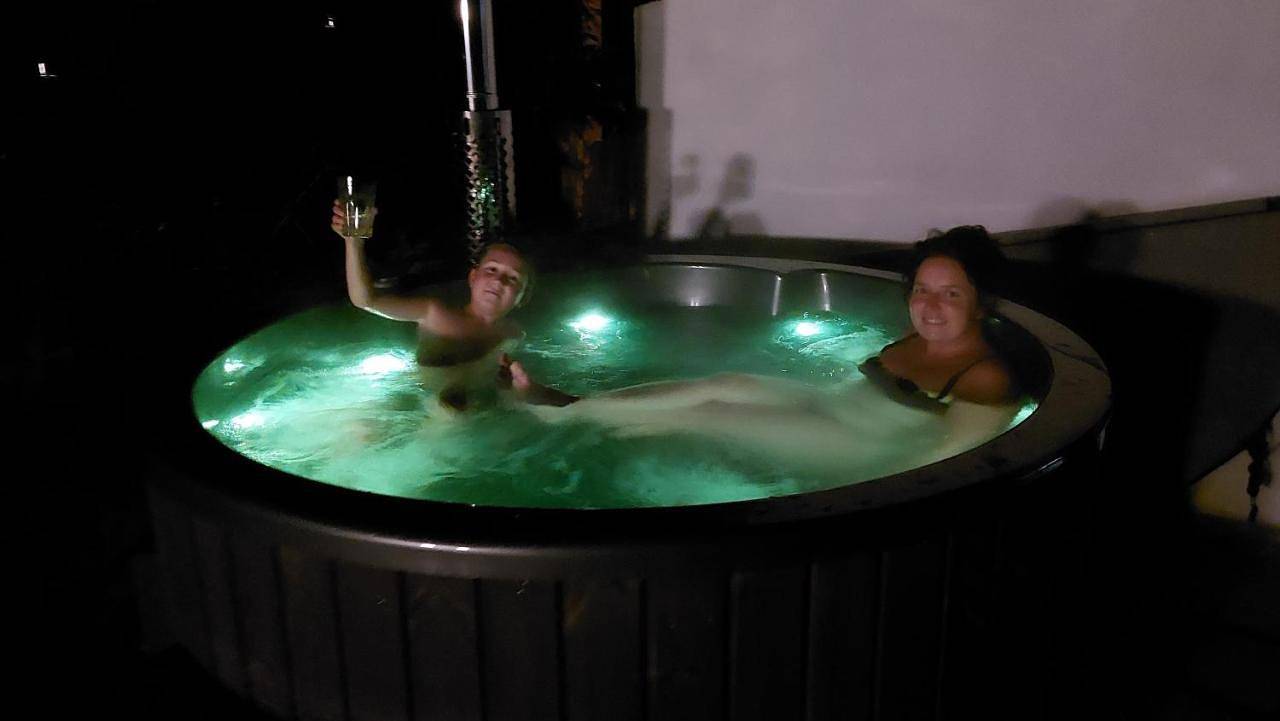 Cottage Zawoja z Jacuzzi in Zawoja, Karpaty (Polska)