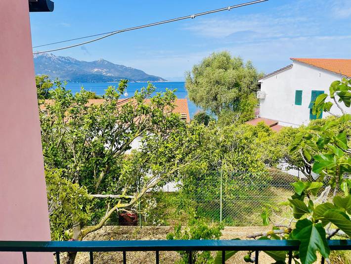 Appartement de vacances entier, Appartement de vacances pour 4 personnes avec jardin in Viticcio, Portoferraio