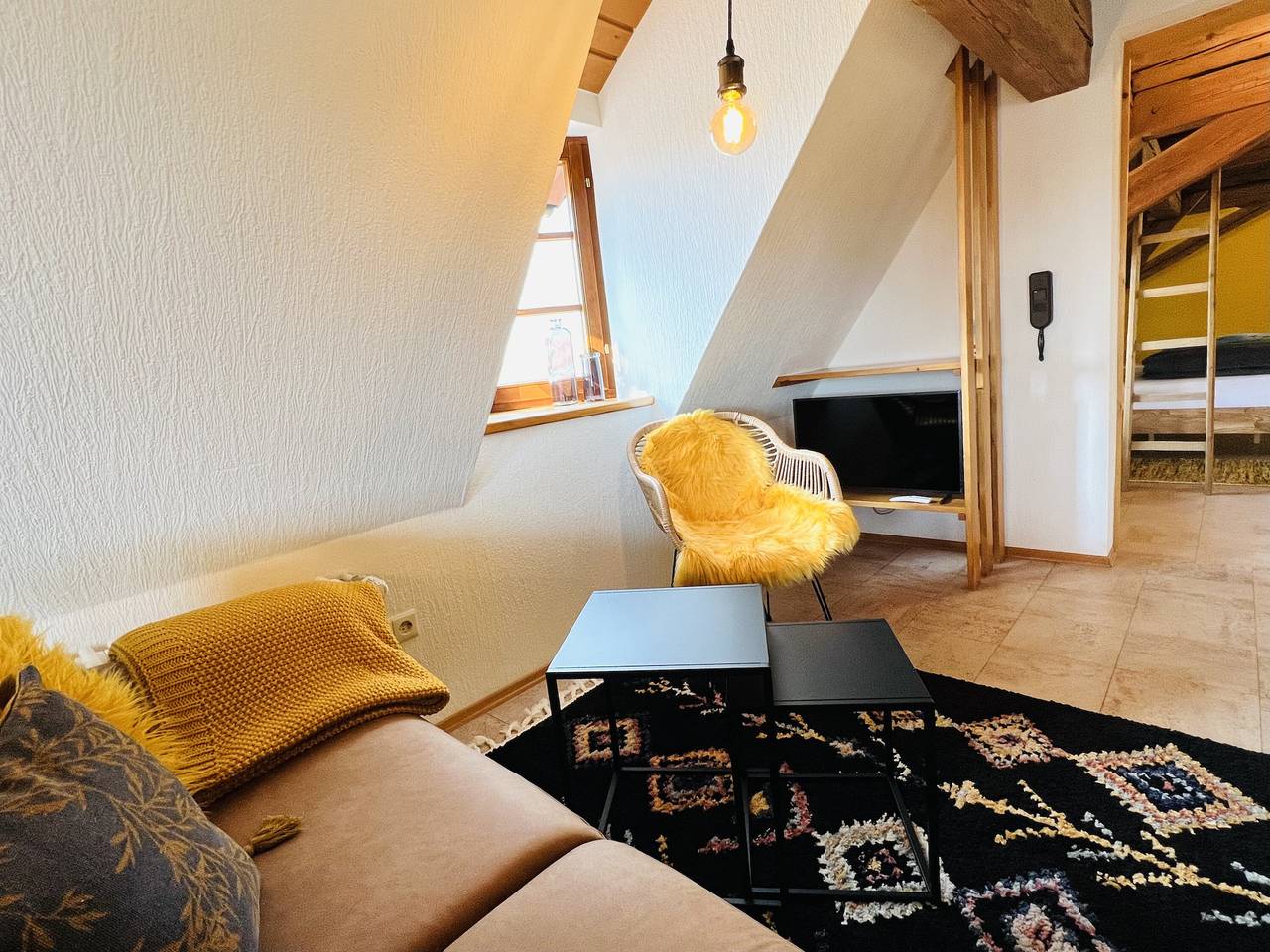 Ganze Wohnung, Ferienwohnung im Eugenhaus 'Loft' in Rosenfeld, Neckar-Alb