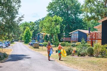 Villa for 4 People in Salles, Gironde, Photo 2
