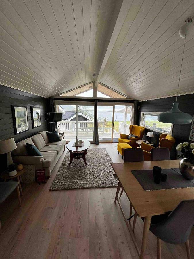 Ferienhaus für 10 Personen, mit Garten und Terrasse sowie Ausblick, mit Haustier in Vesterålen - 2