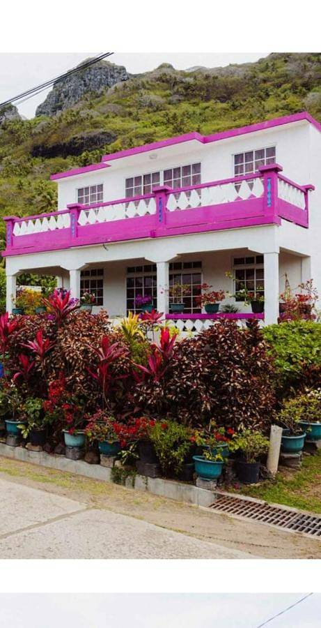 Gîte pour 4 personnes, avec jardin ainsi que vue et balcon dans Maupiti - 4