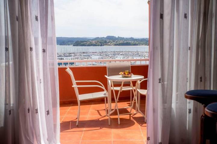 Location de vacances pour 12 personnes, avec terrasse et vue à Sada - 2