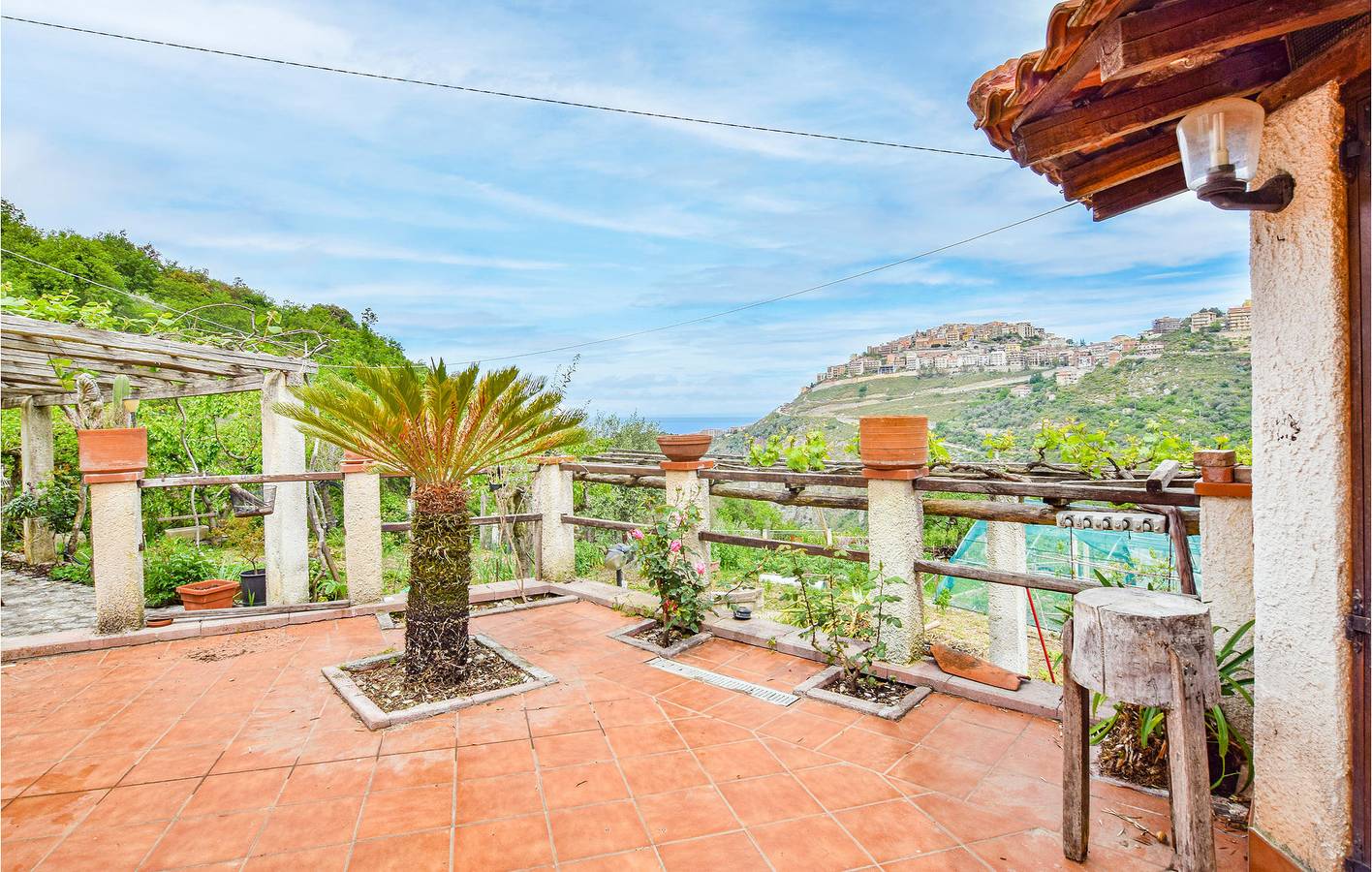 Wohnung mit Meerblick in der Nähe von San Marco (50 Zeichen) in San Marco d'Alunzio, Messina Provinz