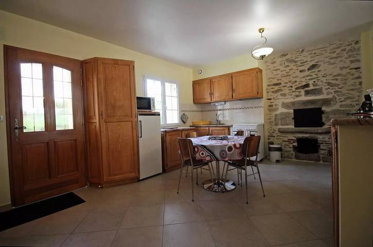 Gîte pour 8 personnes, avec Terrasse et Jardin à Linards - 4