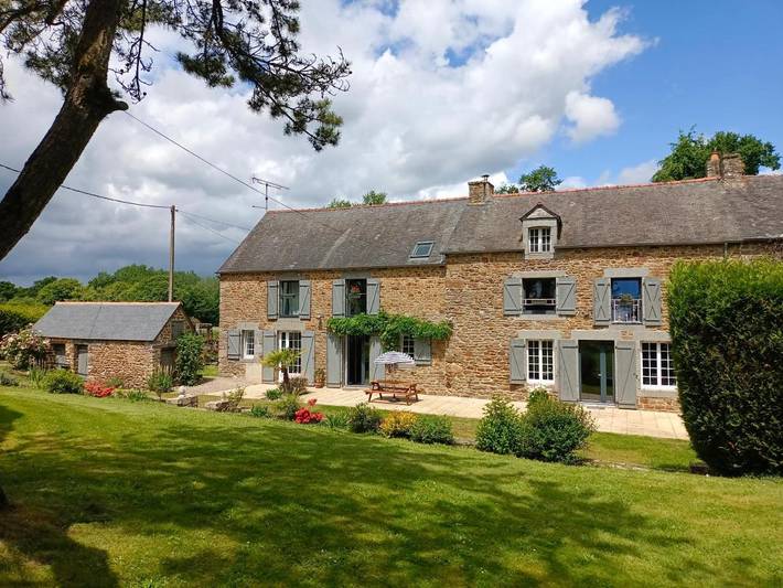 Appartement de vacances pour 4 personnes, avec Terrasse et Jardin à Miniac-Morvan