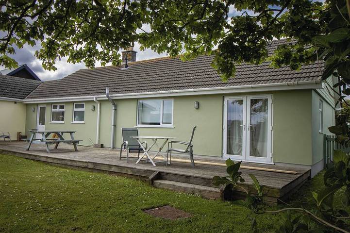 Holiday rental for 8 people, with balcony in Porthtowan