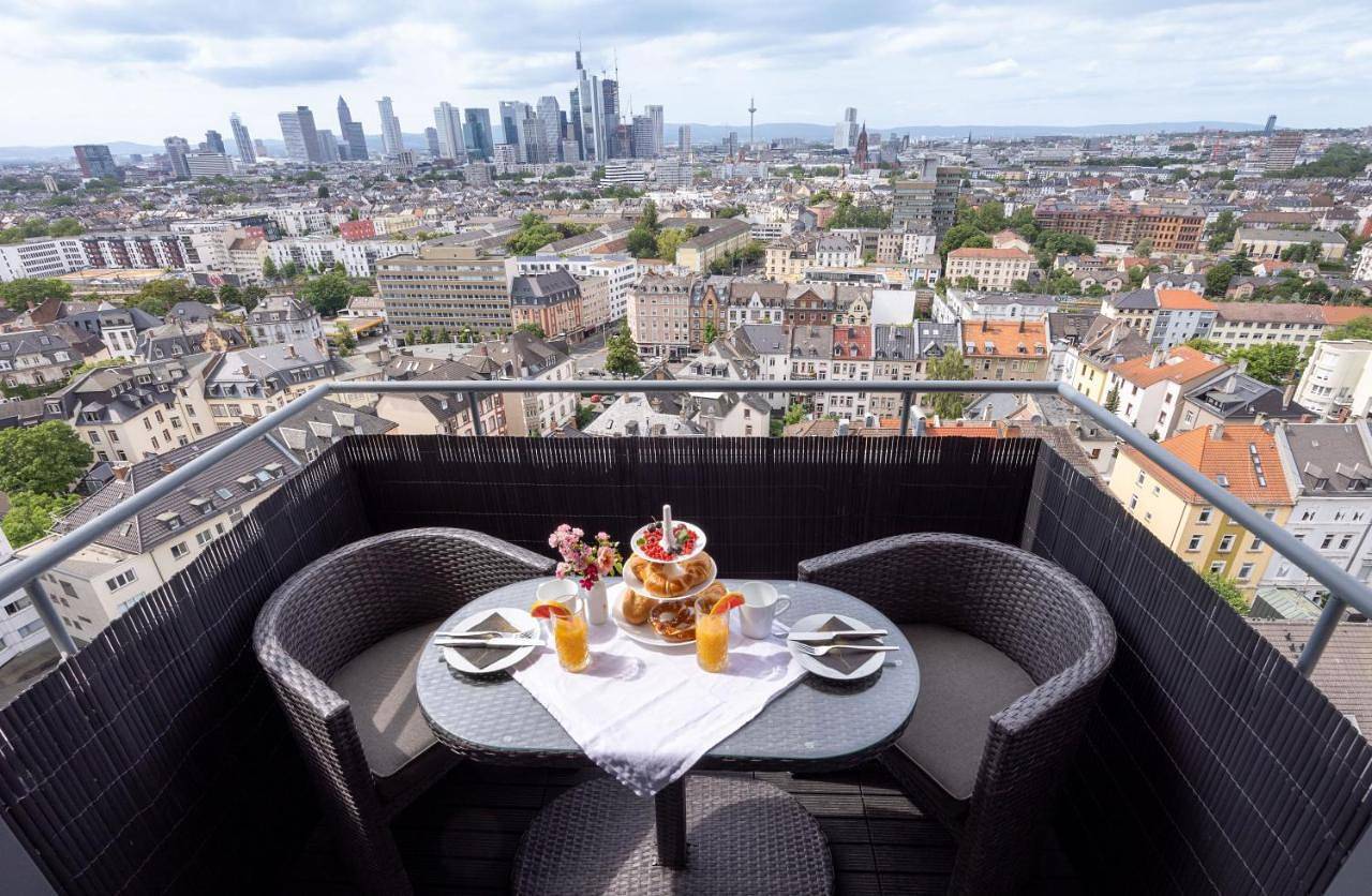 Apartamento inteiro, Luxus Apartment mit Skyline View. in Frankfurt, Hessen do Sul