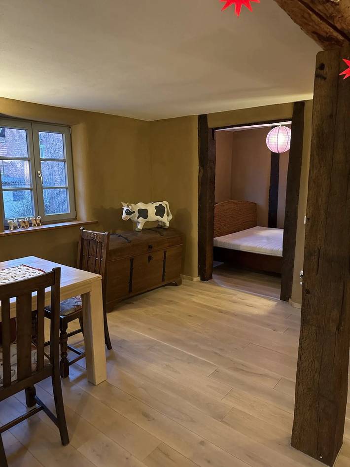 Ganze Wohnung, Ferienwohnung 'Schöneberger Bauernhof - Kuhstall' mit Gemeinschaftsterrasse und Wlan in Hofgeismar, Landkreis Kassel