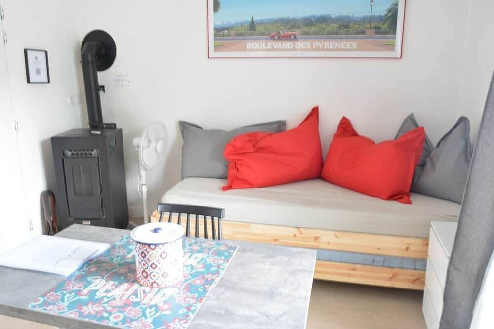 Apartamento entero, Modular apartment in Lannemezan, Altos Pirineos