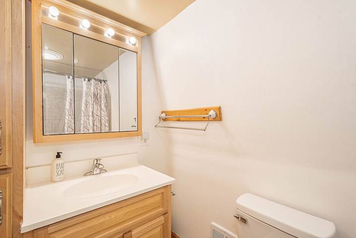 Vacation home for 6 people, with hot tub, with pets in Maryland