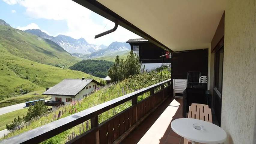 Ferienwohnung für 4 Personen, mit Garten und Terrasse in Arosa - 2