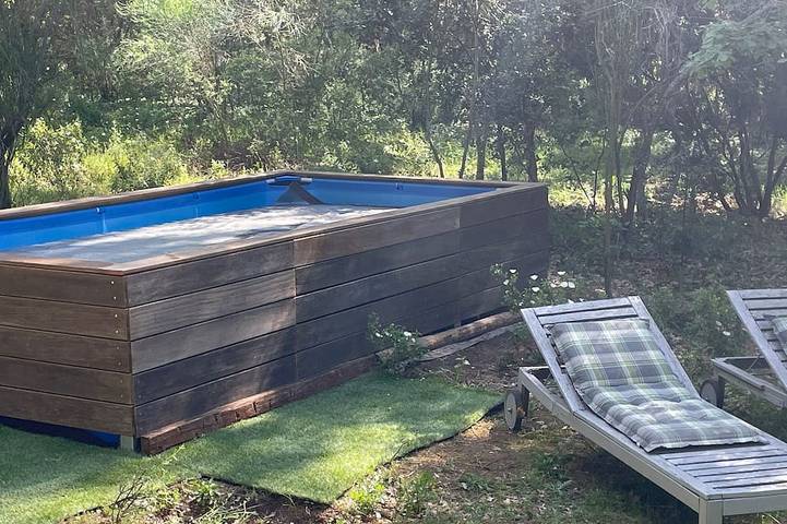 Chalet Avec Piscine Privée Au Milieu De La Forêt in Bagnols-en-Forêt, Mittelmeerküste (Frankreich)