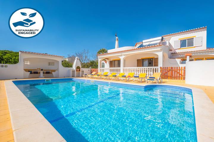 Villa für 10 Personen, mit Garten und Terrasse - 1