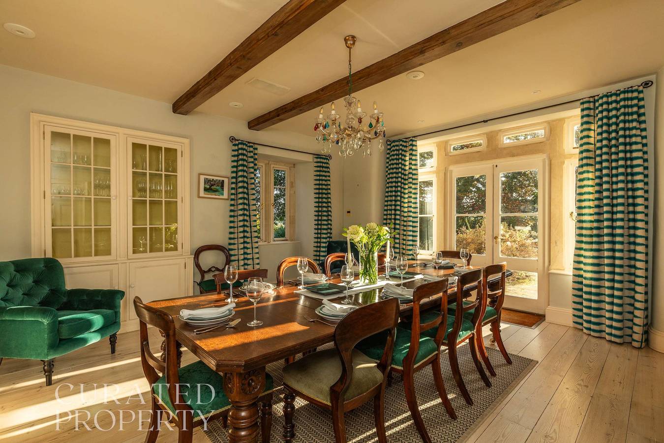 Georgian House with Garden Views & Tennis Court in Bath, Bath & Somerset Noreste