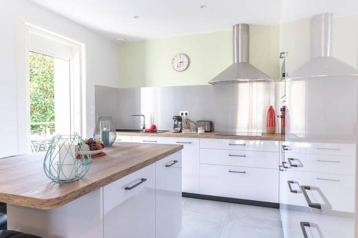 Location de vacances pour 6 personnes, avec Terrasse à Saint-Étienne-de-Tulmont - 3