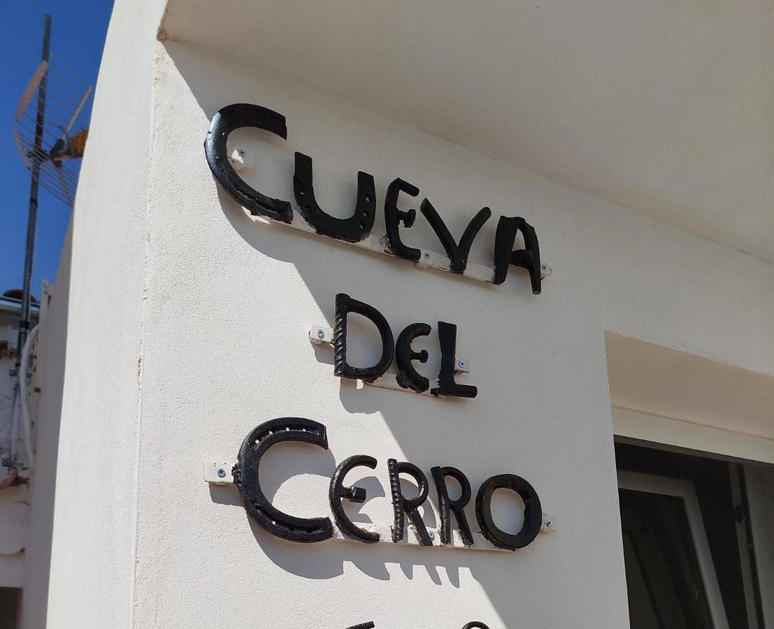 Apartamento entero, Alojamiento Rural Cueva del Cerro in Casas del Cerro, Alcalá del Júcar
