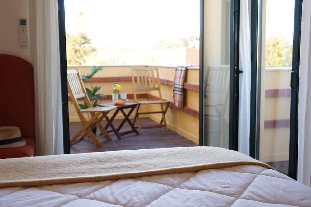 Ganze Wohnung, Forest Terrace, Roof terrace in the forest near the sea in Praia de Mira in Aldeamento Miravillas, Mira (Coimbra)