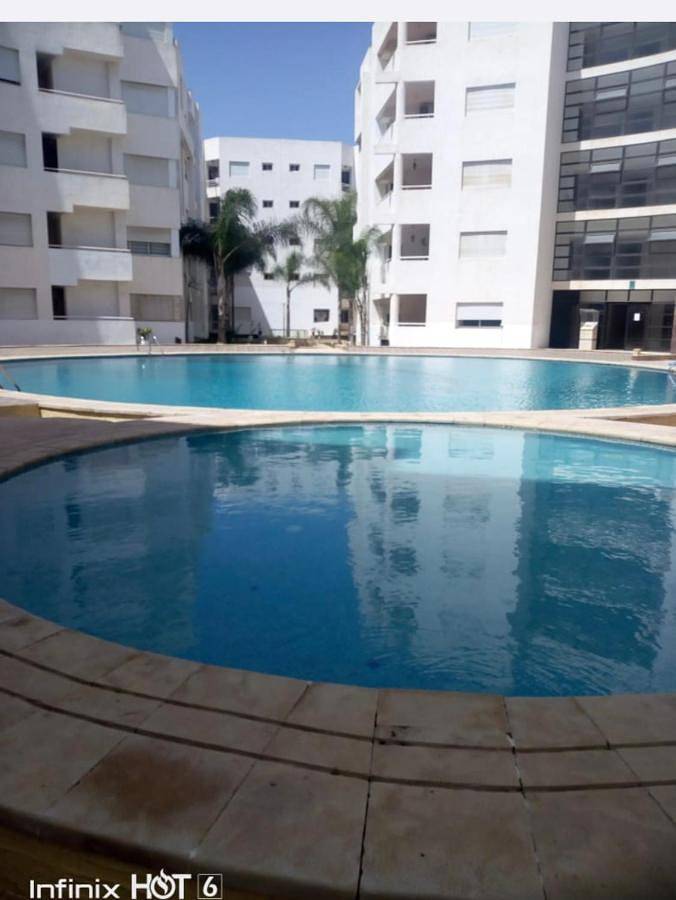 Apartamento de vacaciones para 5 personas, con jardín además de vistas y piscina - 1