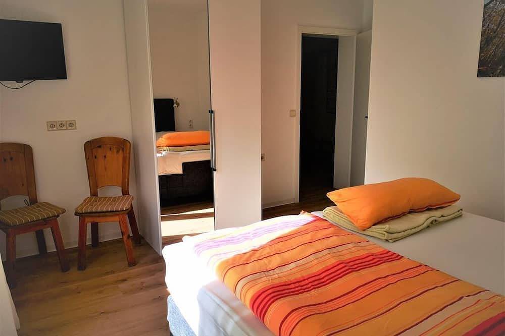Ganze Wohnung, Ferienwohnung Moselblick - Bio-Ferienweingut Leyendecker in Löf, Osteifel